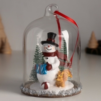 Сувенир полистоун, стекло "Снеговик с ёлкой, белкой и подарками под куполом" 9,5х9,5х12,5 см 10326 Сувенир полистоун, стекло "Снеговик с ёлкой, белкой и подарками под куполом" 9,5х9,5х12,5 см 10326