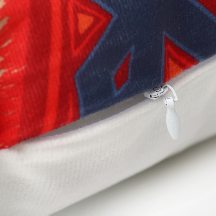 Подушка Этель "Пусть дома будет тепло"  40х40 см, 100% п/э, велюр