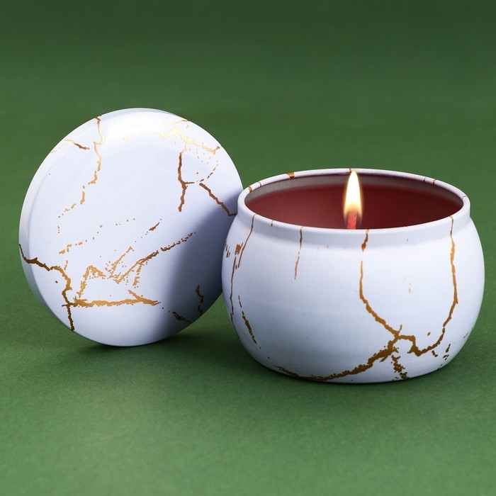 Новогодняя ароматическая свеча в банке &laquo;Новый год: Shine bright&raquo;, аромат бабл гам, 6 х 6 х 4 см.