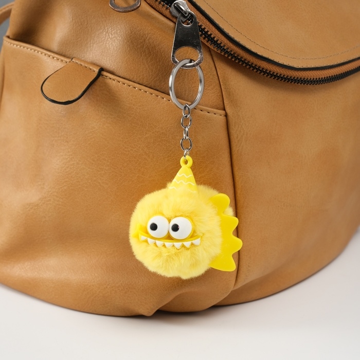 Пушистик на кольце Пушистик на кольце "Пиранья" жёлтый 7,5х7х6 см