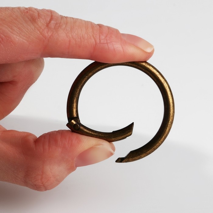 Кольцо-карабин, d = 32/40 мм, толщина - 4 мм, 5 шт, цвет бронзовый Кольцо-карабин, d = 32/40 мм, толщина - 4 мм, 5 шт, цвет бронзовый