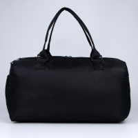 Сумка женская спортивная One line на молнии, отдел из ПВХ, отдел для обуви, наружный карман, цвет чёрный Сумка женская спортивная One line на молнии, отдел из ПВХ, отдел для обуви, наружный карман, цвет чёрный