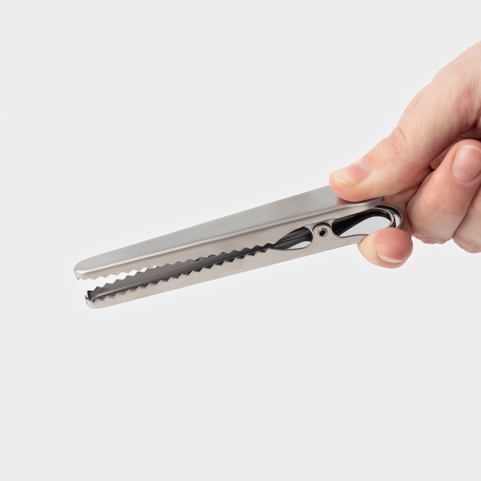 Зажим для пакета Magistro «Крокодил», 11,5 см, нержавеющая сталь, серебристый Зажим для пакета Magistro «Крокодил», 11,5 см, нержавеющая сталь, серебристый