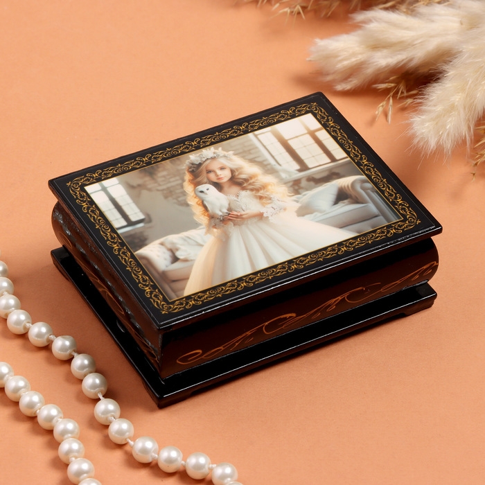 Шкатулка &laquo;Девочка с совой&raquo;, черная, 8&times;10,5 см, лаковая миниатюра