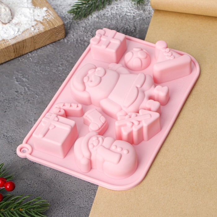 Форма для выпечки новогодняя Доляна &laquo;Новый год&raquo;, 17,5&times;12&times;2,5 см, 9 ячеек, цвет розовый