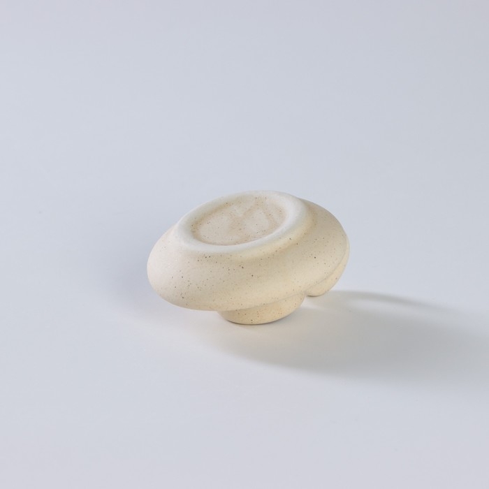 Подсвечник керамический, 8,5&times;5 см, цвет бежевый