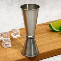 Джиггер барный, мерный стакан для коктейля «Не забирай меня», объем 30/50 мл Джиггер барный, мерный стакан для коктейля «Не забирай меня», объем 30/50 мл