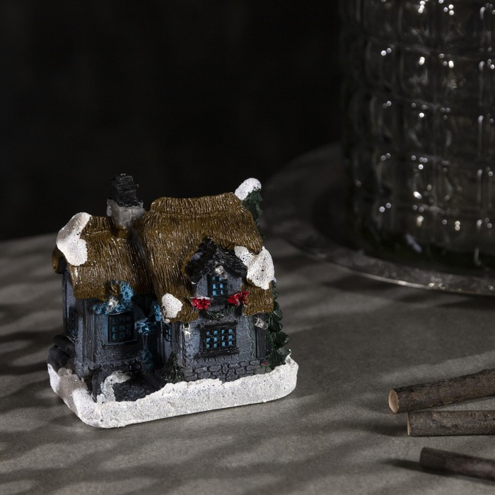 Светодиодная фигура «Дом», керамика, батарейки АААх3 (не в комплекте), свечение мульти Светодиодная фигура «Дом», керамика, батарейки АААх3 (не в комплекте), свечение мульти