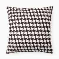 Чехол на подушку Этель "HOME" 4 шт, 40*40 см, велюр 100% п/э Чехол на подушку Этель "HOME" 4 шт, 40*40 см, велюр 100% п/э