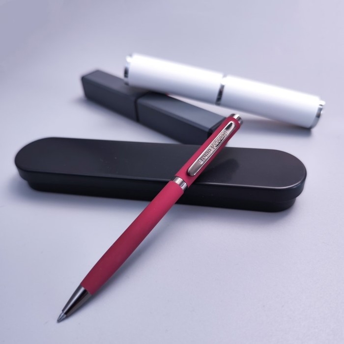 Ручка шариковая поворотная, 1.0 мм, BrunoVisconti FIRENZE, стержень синий, металлический корпус Soft Touch красный, в тубусе Ручка шариковая поворотная, 1.0 мм, BrunoVisconti FIRENZE, стержень синий, металлический корпус Soft Touch красный, в тубусе