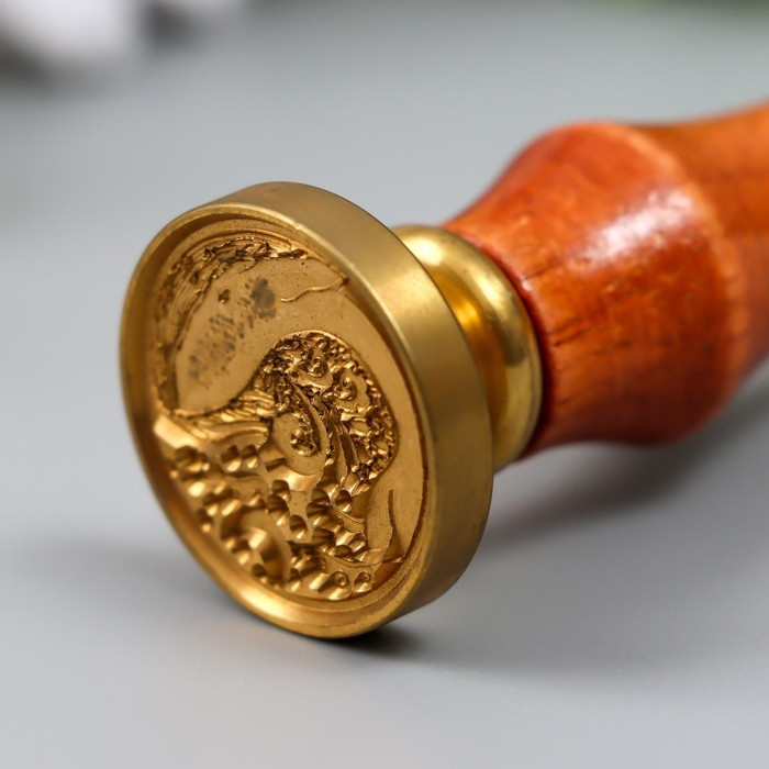 Печать для сургуча с деревянной ручкой Печать для сургуча с деревянной ручкой "Кит в океане" 9х3х3 см