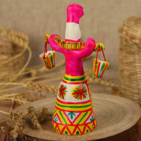 Филимоновская игрушка «Барыня с коромыслом» Филимоновская игрушка «Барыня с коромыслом»