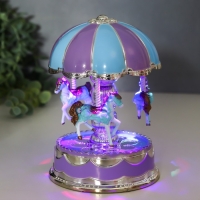 Сувенир музыкальный механический свет "Карусель - кони" голубая 10,5х10,5х15 см Сувенир музыкальный механический свет "Карусель - кони" голубая 10,5х10,5х15 см