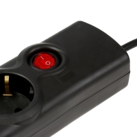 Сетевой фильтр Luazon Lighting, 5 розеток, 5 м, 2200 Вт, 3х0.75 мм2, 10 A, 220 В, c предохранителем, черный Сетевой фильтр Luazon Lighting, 5 розеток, 5 м, 2200 Вт, 3х0.75 мм2, 10 A, 220 В, c предохранителем, черный