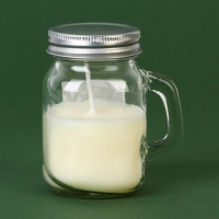 Новогодняя свеча в банке с ручкой &laquo;Новый год: Пора волшебства&raquo;, аромат вишня