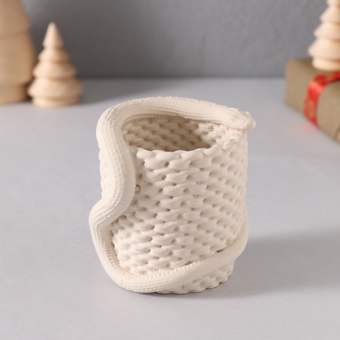Предмет интерьера Предмет интерьера "Змея корзинка" 7*7*4 см белый