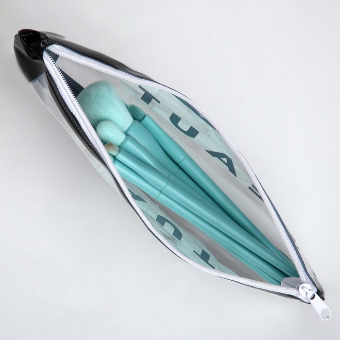 Косметичка-пенал PVC на молнии &laquo;BEAUTY&raquo;