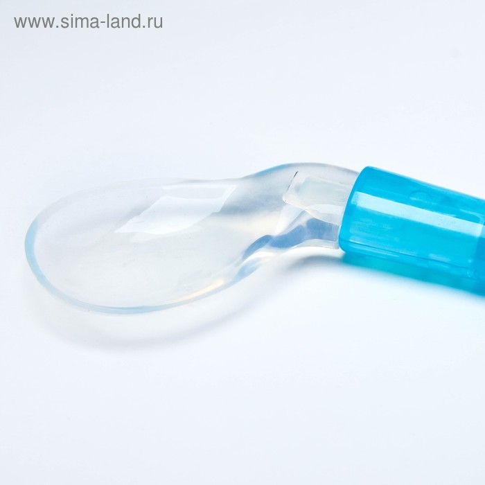 Ложка детская силиконовая &laquo;Изогнутая&raquo; для кормления, от 5 мес., цвет голубой
