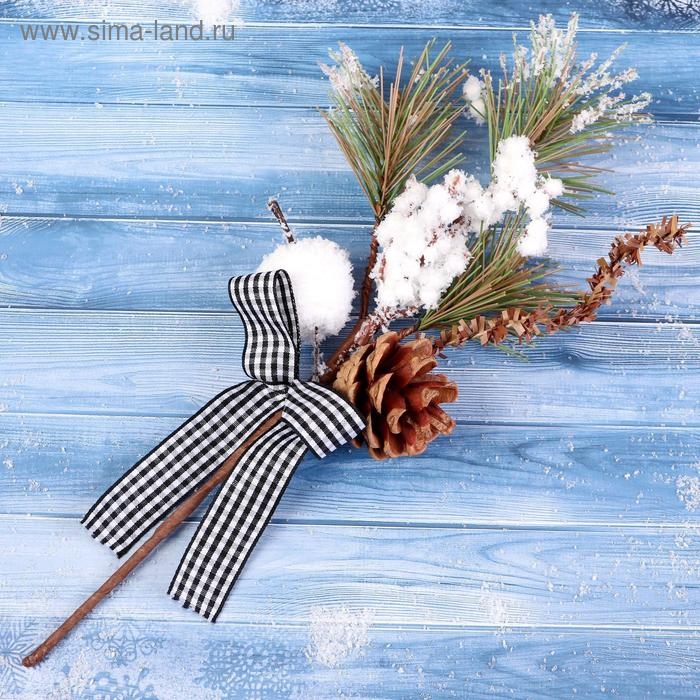 Декор "Зимнее очарование" шишка яблоко ягоды в снегу бантик 29 см