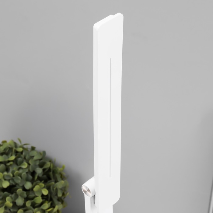 Настольная лампа сенсорная Настольная лампа сенсорная "Свен" LED 5Вт 3000-6000К белый 12,5х28х39 см