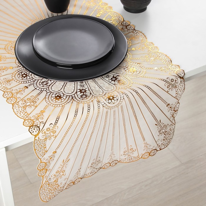 Салфетка сервировочная на стол &laquo;Лучи&raquo;, ажурная, 84&times;40 см, ПВХ, цвет золотой