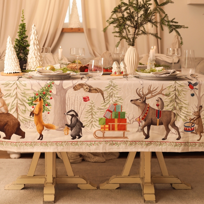 Набор столовый "Новогоднее чудо" скат.150х110см +/-3см с ВГМО, салф.40х40см-4 шт, 100%хл