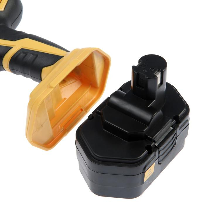 Шуруповерт ТУНДРА, патрон БЗ до 10 мм, подсветка, Ni-Cd 800 mAh 12V, 550 об/мин, 10 Н*м Шуруповерт ТУНДРА, патрон БЗ до 10 мм, подсветка, Ni-Cd 800 mAh 12V, 550 об/мин, 10 Н*м