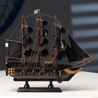 Корабль "Веселый Роджер", черные паруса, 24×6×22 см Корабль "Веселый Роджер", черные паруса, 24×6×22 см