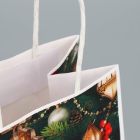 Пакет подарочный новогодний крафтовый &laquo;Игрушки&raquo;, 12 х 21 х 9 см, Новый год