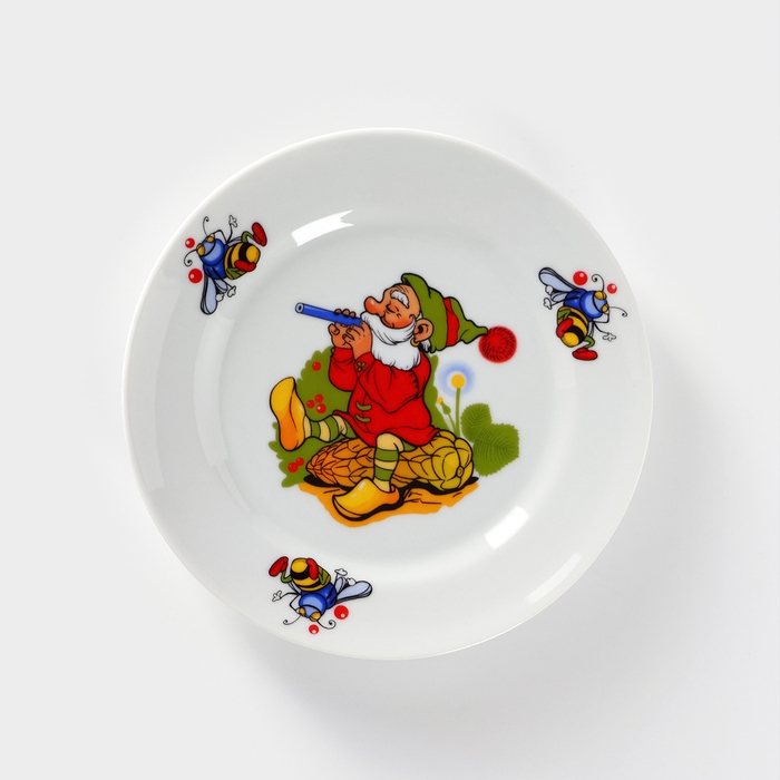 Тарелка фарфоровая &laquo;Лесовичок&raquo;, d=17 см, рисунок микс