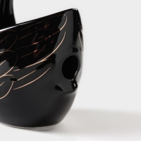 Подставка для столовых приборов «Лебедь», 5 предметов: подставка 9×6,5×16,5 см, 2 ложки, 2 вилки, цвет чёрный Подставка для столовых приборов «Лебедь», 5 предметов: подставка 9×6,5×16,5 см, 2 ложки, 2 вилки, цвет чёрный