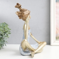 Сувенир полистоун "Малышка с двумя хвостиками" бело-золотой 21х13,5х26 см Сувенир полистоун "Малышка с двумя хвостиками" бело-золотой 21х13,5х26 см