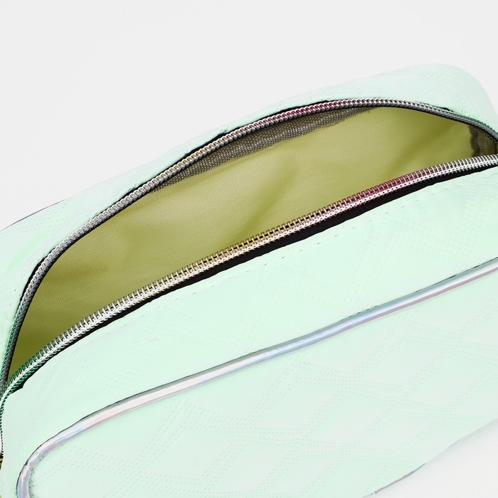 Косметичка на молнии, цвет зелёный