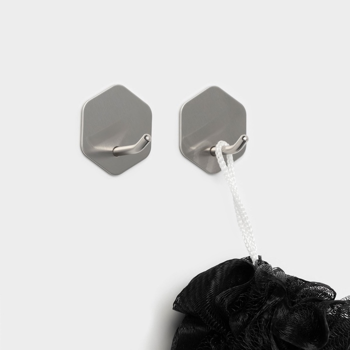 Крючки самоклеящиеся St&ouml;lz &laquo;Классика&raquo;, 2 шт, шестиугольник, 4.5&times;4.5&times;3 см, хромированные