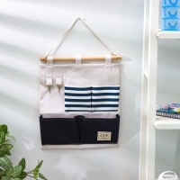 Органайзер подвесной с карманами Доляна, 4 отделения, 30&times;35 см, дизайн МИКС