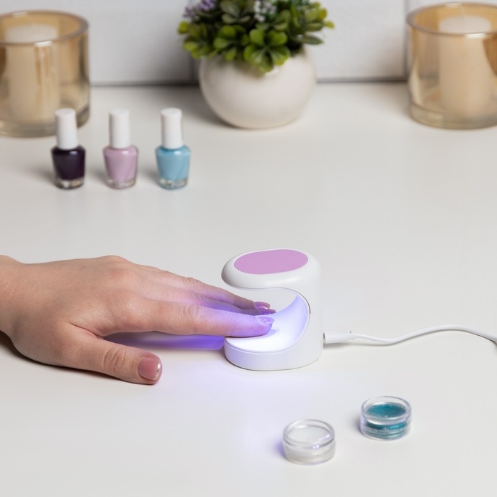 Лампа для гель лака Luazon LUF-07, UV/LED, 16 Вт, 3 диода, для типс, USB, белая Лампа для гель лака Luazon LUF-07, UV/LED, 16 Вт, 3 диода, для типс, USB, белая