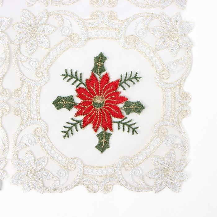 Скатерть Этель &laquo;Пуансеттия&raquo; с вышивкой, 120 х 150 &plusmn;5 см, п/э