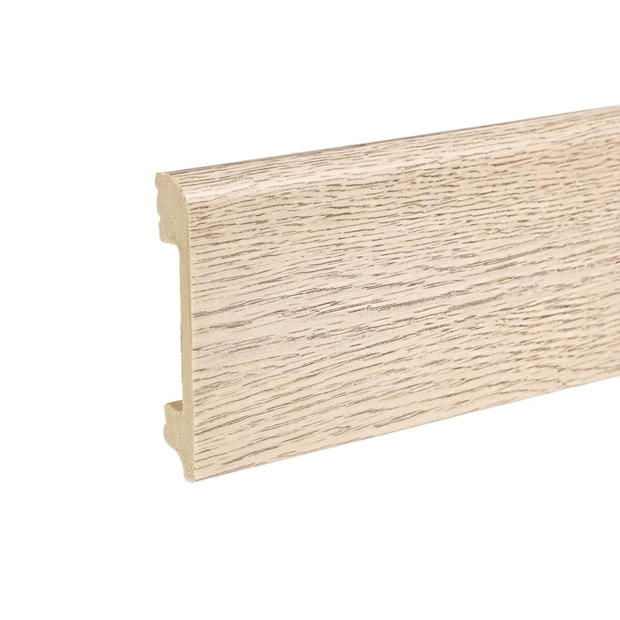 Плинтус напольный 8 UHD 05/80 13х80х2000 мм, дуб бежевый светлый Плинтус напольный 8 UHD 05/80 13х80х2000 мм, дуб бежевый светлый