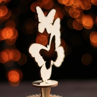 Салфетница деревянная «Бабочки», 24,5×9×8 см, на пьедестале Салфетница деревянная «Бабочки», 24,5×9×8 см, на пьедестале