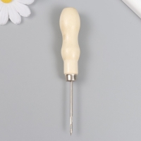 Шило со средним отверстием дерево, металл, длина иглы 5,5 см толщина 0,2 см 2х2х13 см Шило со средним отверстием дерево, металл, длина иглы 5,5 см толщина 0,2 см 2х2х13 см