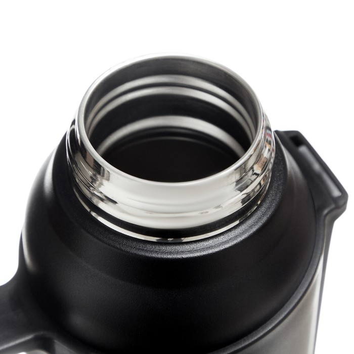 Термос, 1.2 л, Движение Термос, 1.2 л, Движение "Мастер К", сохраняет тепло 48 ч, с кружкой, черный