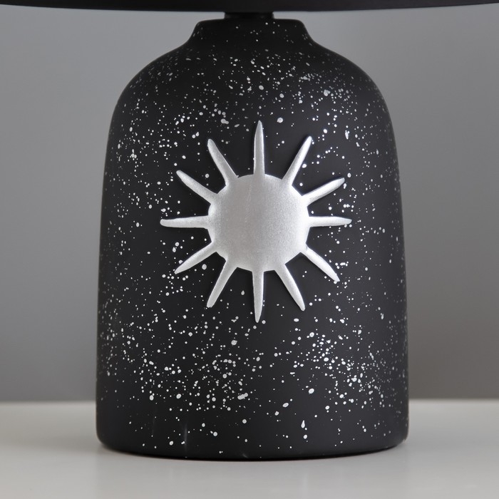 Настольная лампа "Мирель" Е14 40Вт черный 22,5х22,5х34 см RISALUX