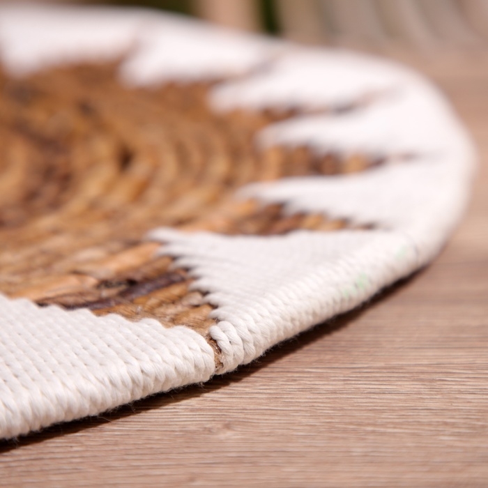 Коврик плетёный круглый 38 см Коврик плетёный круглый 38 см