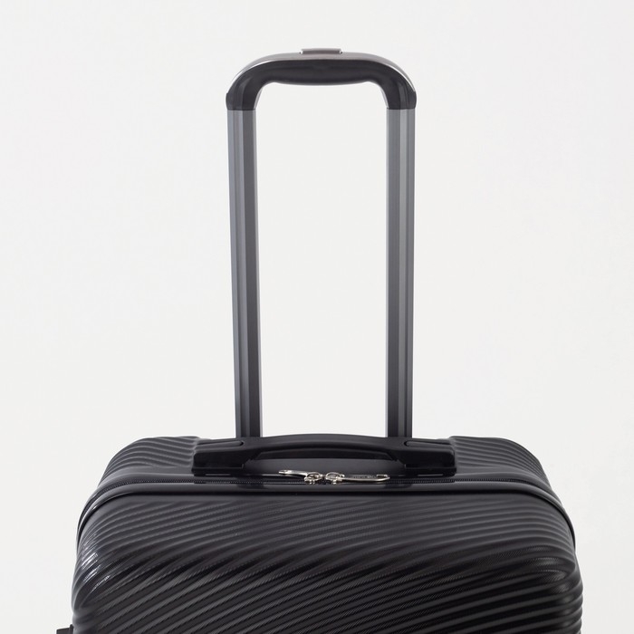 Чемодан средний 60 л (M), &laquo;Фабрика КАРТЕКС&raquo;, отдел на молнии, кодовый замок, 4 колеса, цвет чёрный