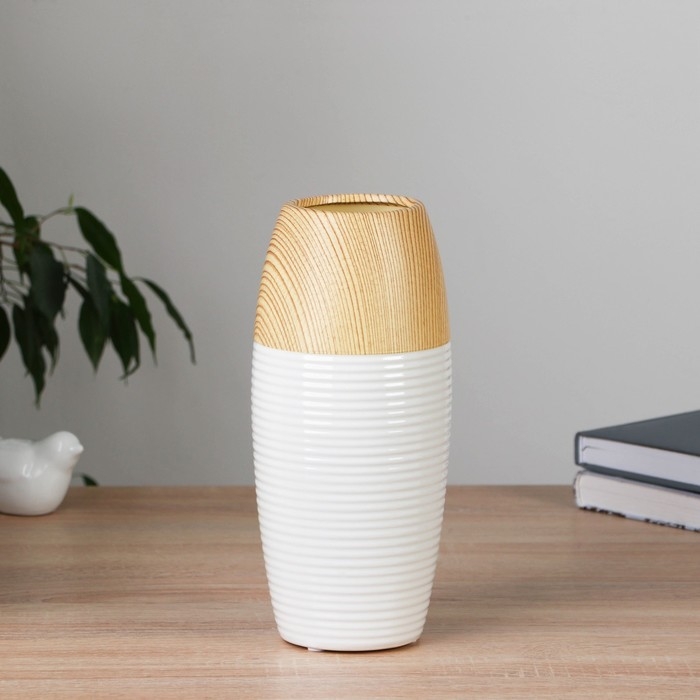 Ваза керамика настольная Ваза керамика настольная "Клетис" 24,5 см, белый
