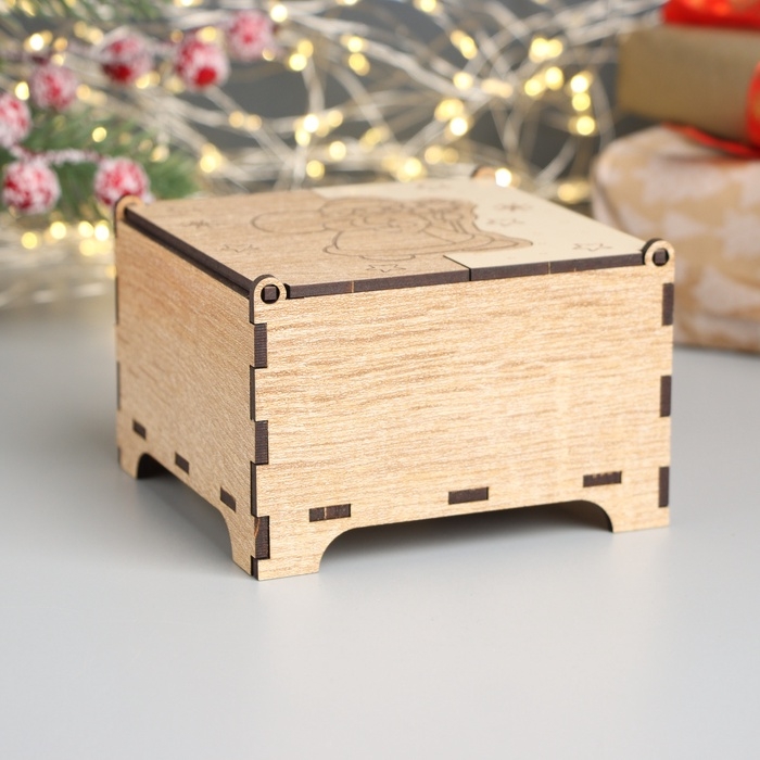 Новогодняя шкатулка комбинированная Новогодняя шкатулка комбинированная "Дедушка" 10,5х10х7 см