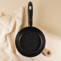 Сковорода алюминиевая с антипригарным покрытием SL Home, d=20, h=4,3 см, индукция, цвет чёрный Сковорода алюминиевая с антипригарным покрытием SL Home, d=20, h=4,3 см, индукция, цвет чёрный