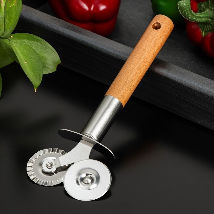 Нож для пиццы и теста Доляна &laquo;Валдай&raquo;, двухсторонний, цвет бежевый