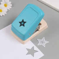 Дырокол фигурный рисунок 5х5 см "Звезда фигурная" 8.6х14,6х6,9 см Дырокол фигурный рисунок 5х5 см "Звезда фигурная" 8.6х14,6х6,9 см