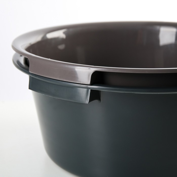 Таз круглый хозяйственный «Эконом», 12 л, цвет МИКС Таз круглый хозяйственный «Эконом», 12 л, цвет МИКС